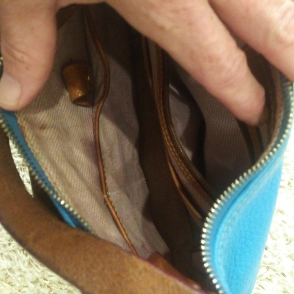 Dooney and bourke bag - Picture 6 of 11